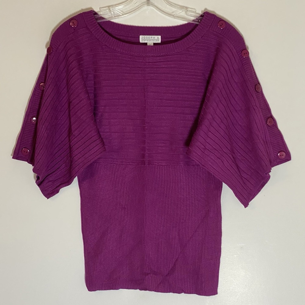 Joseph A Sweater Womens Small Purple Boat Neck  Ribbed Button Accent Classy Nice